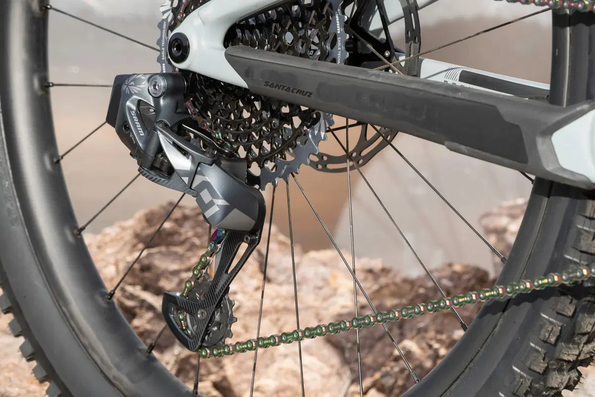 AXS SRAM, il cambio elettronico	 (3)