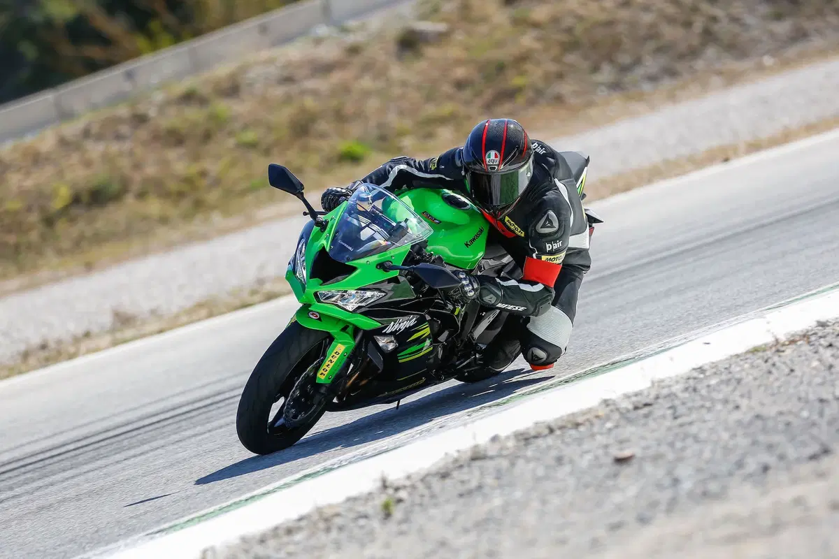 Dunlop Sportsmart Mk3. Su strada e in pista con la nuova hypersport stradale