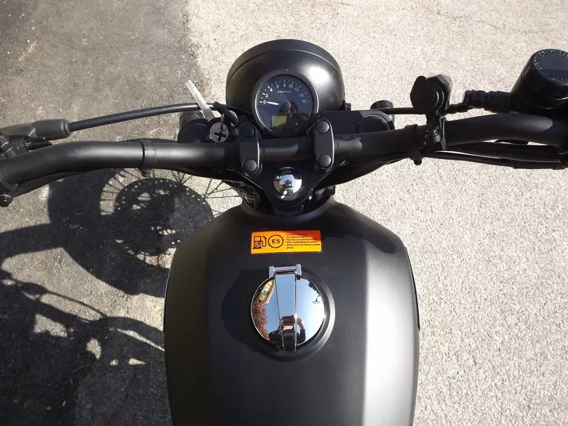 Brixton Motorcycles Cromwell 125 ABS (2021 - 26) (5)