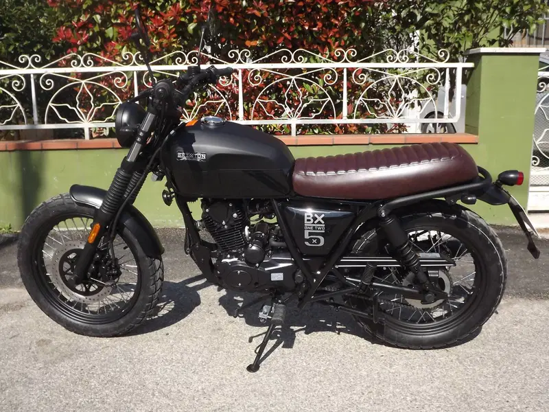 Brixton Motorcycles Cromwell 125 ABS (2021 - 26) (6)