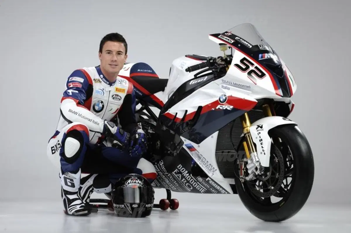 SBK e STK: BMW presenta i team del Mondiale 2011 (22)