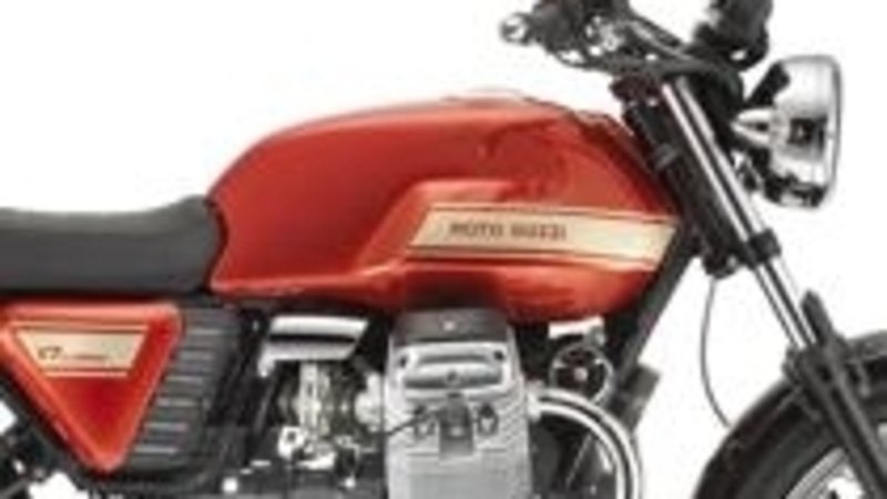 Nuovi colori per Aprilia Dorsoduro 750 e Moto Guzzi V7 Classic