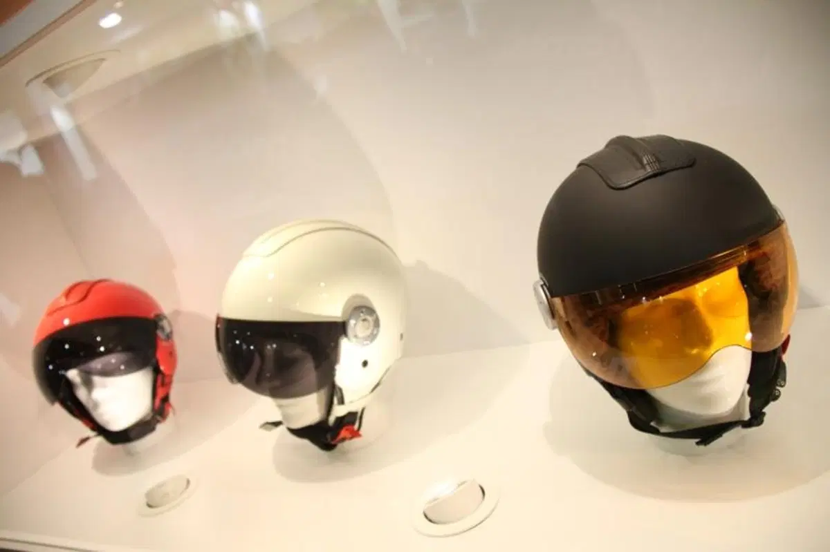 Diesel e AGV al Motor Bike Expo col nuovo casco HI-JACK (13)