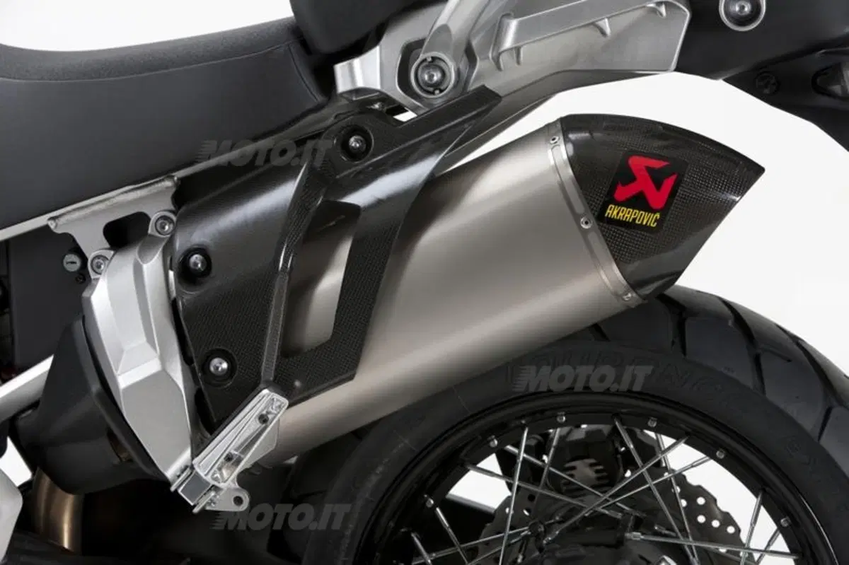 Al Motor Bike Expo Yamaha presenta in anteprima il Super Ténéré bianco (21)