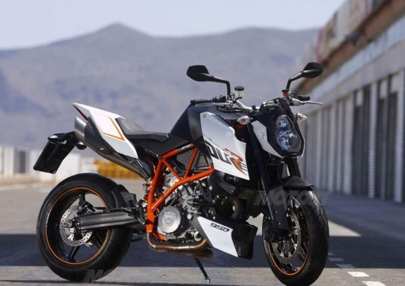 Nuove KTM 1200 Super Duke e Adventure