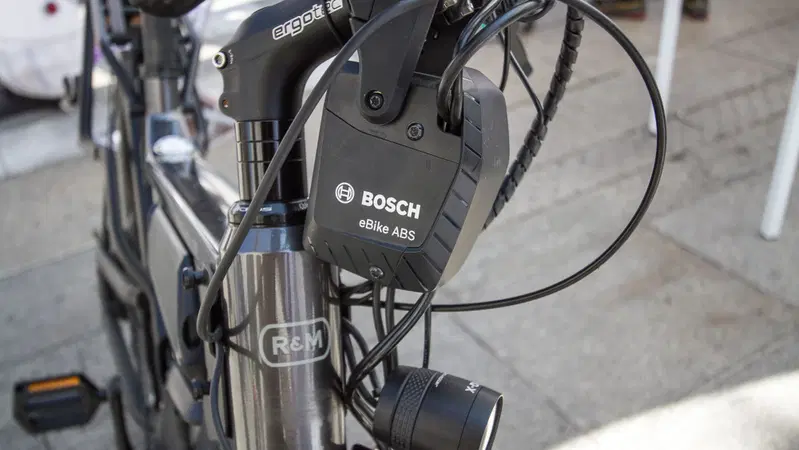 Test ABS Bosch per le eBike. Cos'&egrave; e come va