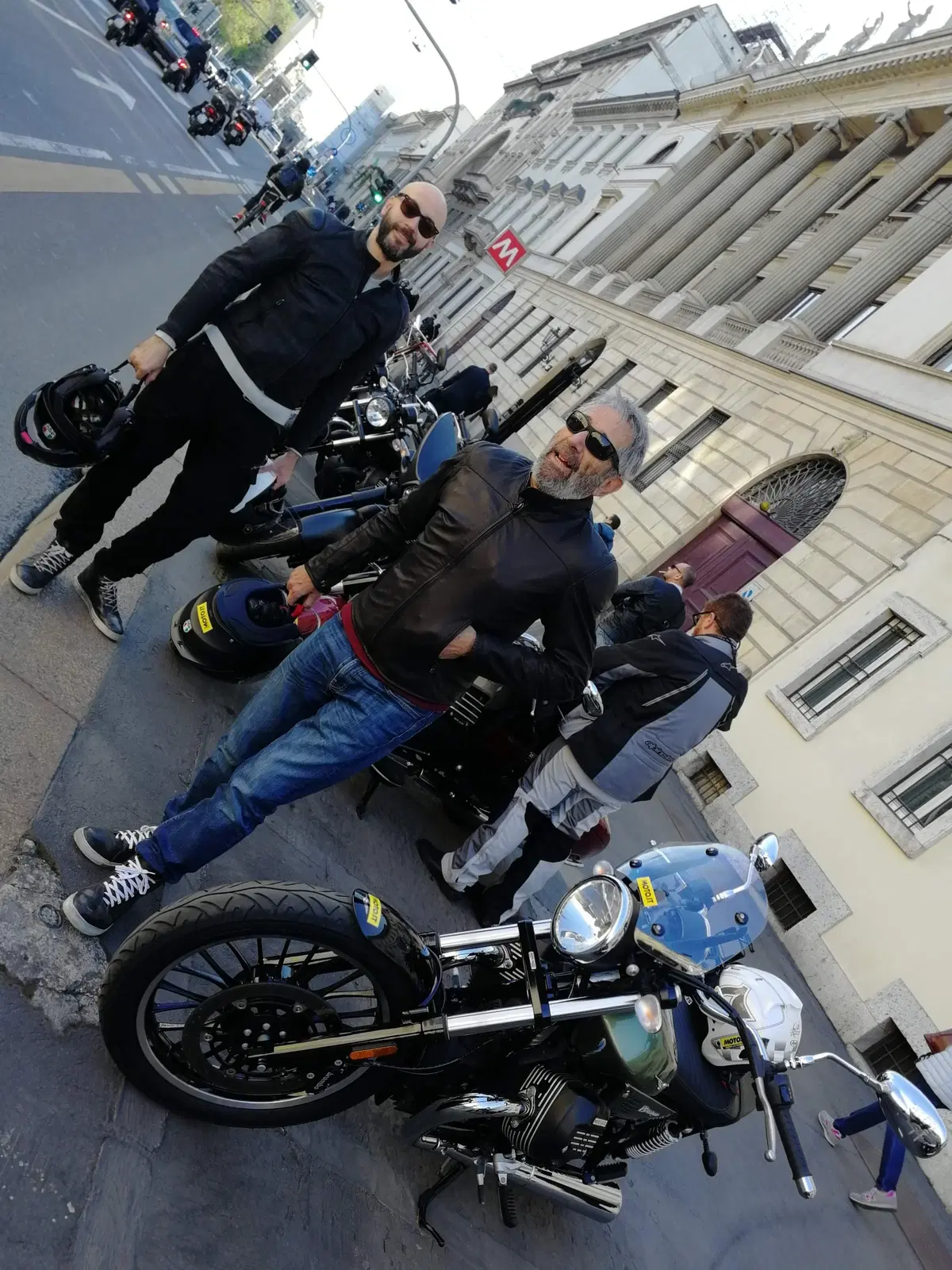  Coppa Milano Sanremo con Nico Cereghini e Chef La Mantia in sella alle Moto Guzzi! (4)