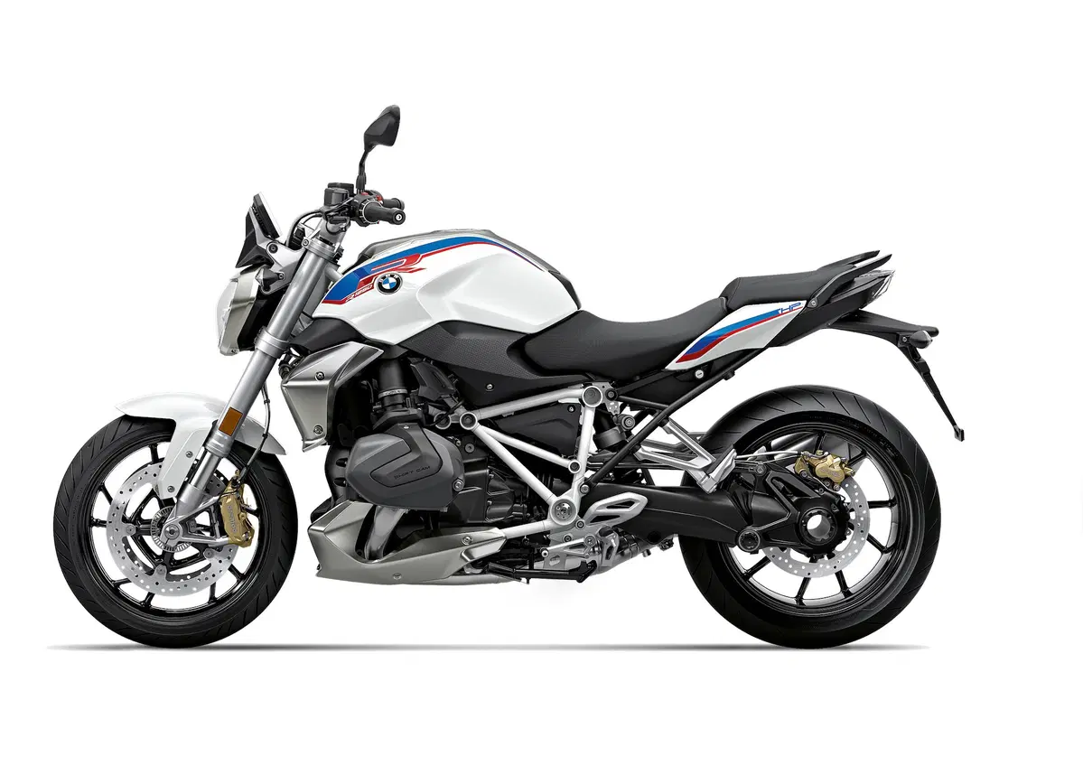 BMW R 1250R. Alternativa sportiva