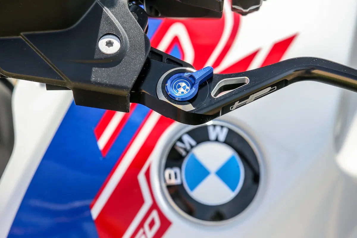 BMW R 1250R. Alternativa sportiva (19)