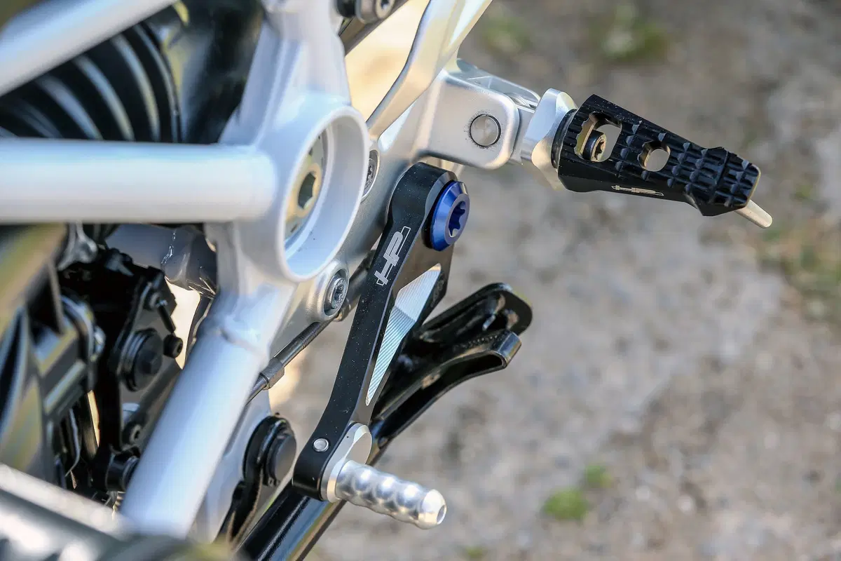 BMW R 1250R. Alternativa sportiva (30)