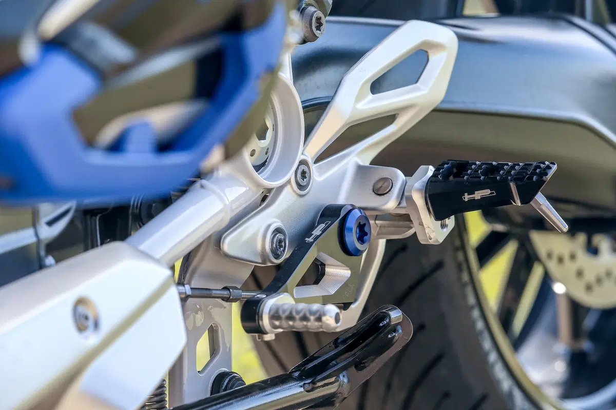 BMW R 1250R. Alternativa sportiva (31)