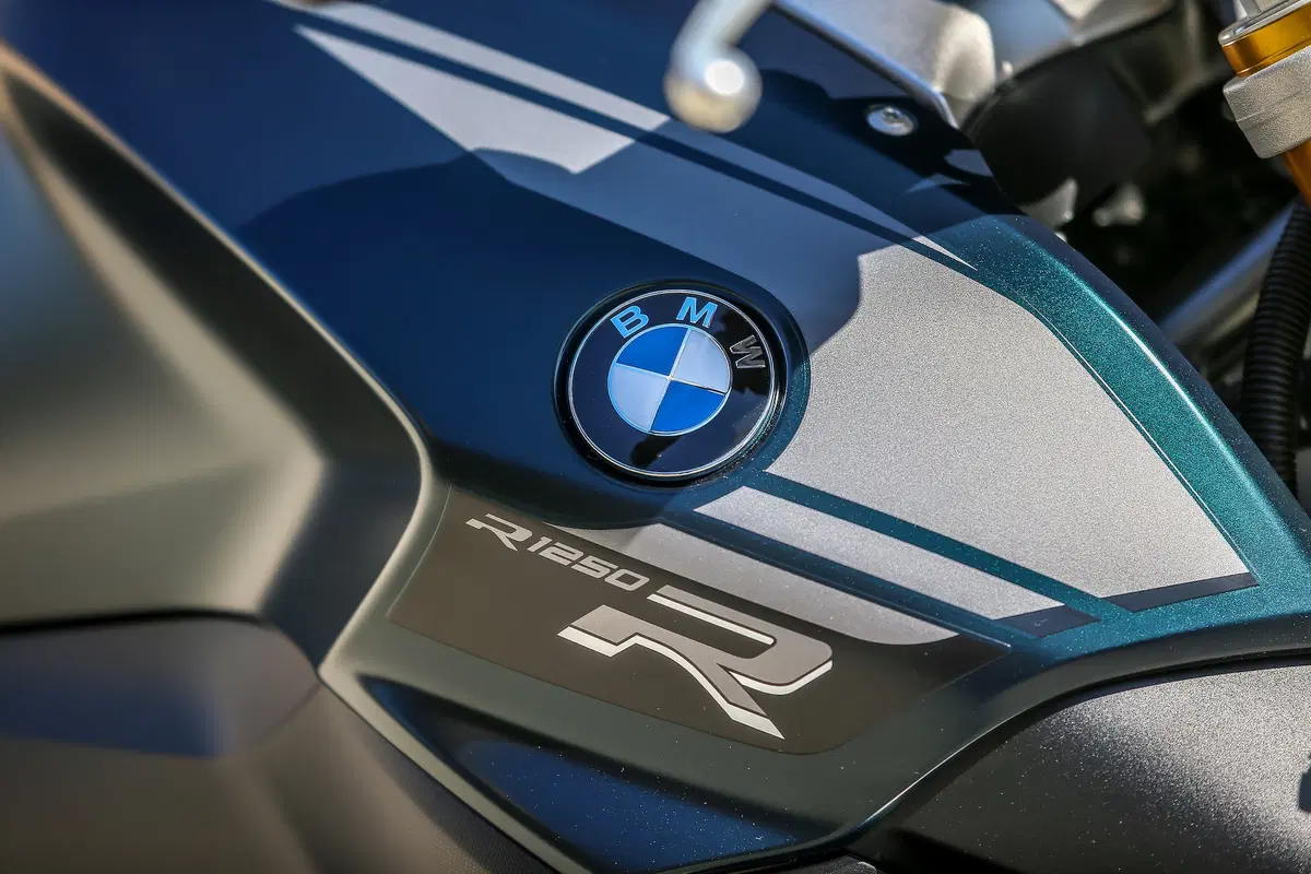 BMW R 1250R. Alternativa sportiva (26)