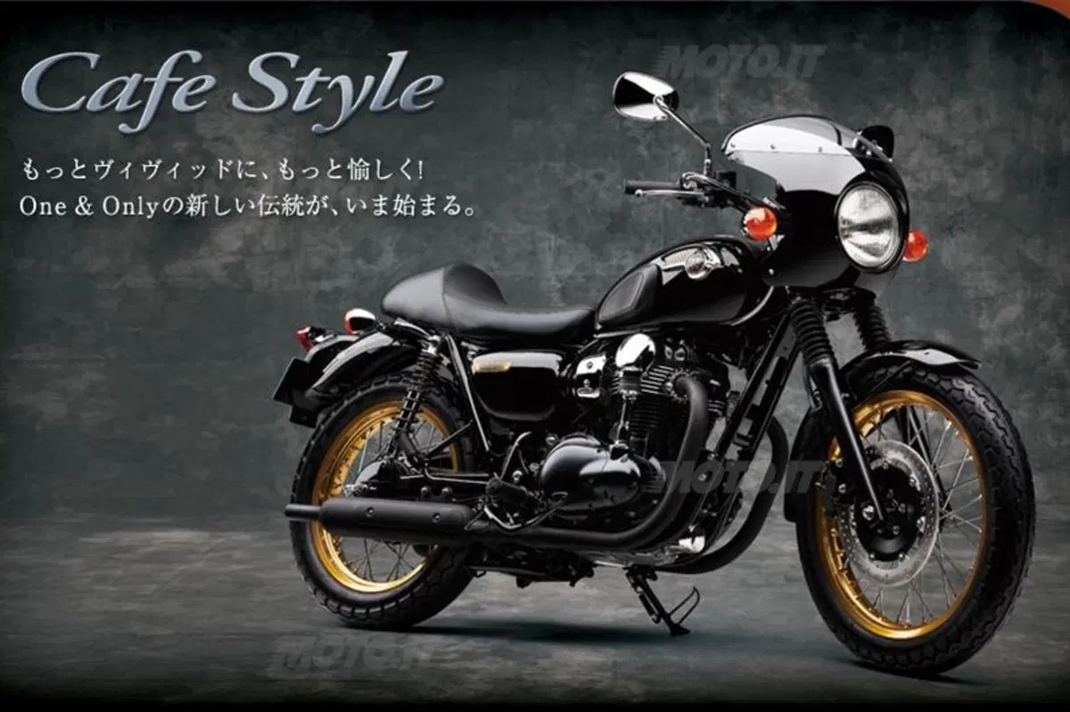 Kawasaki W800 Cafè Style. Bella, ma solo per il Giappone