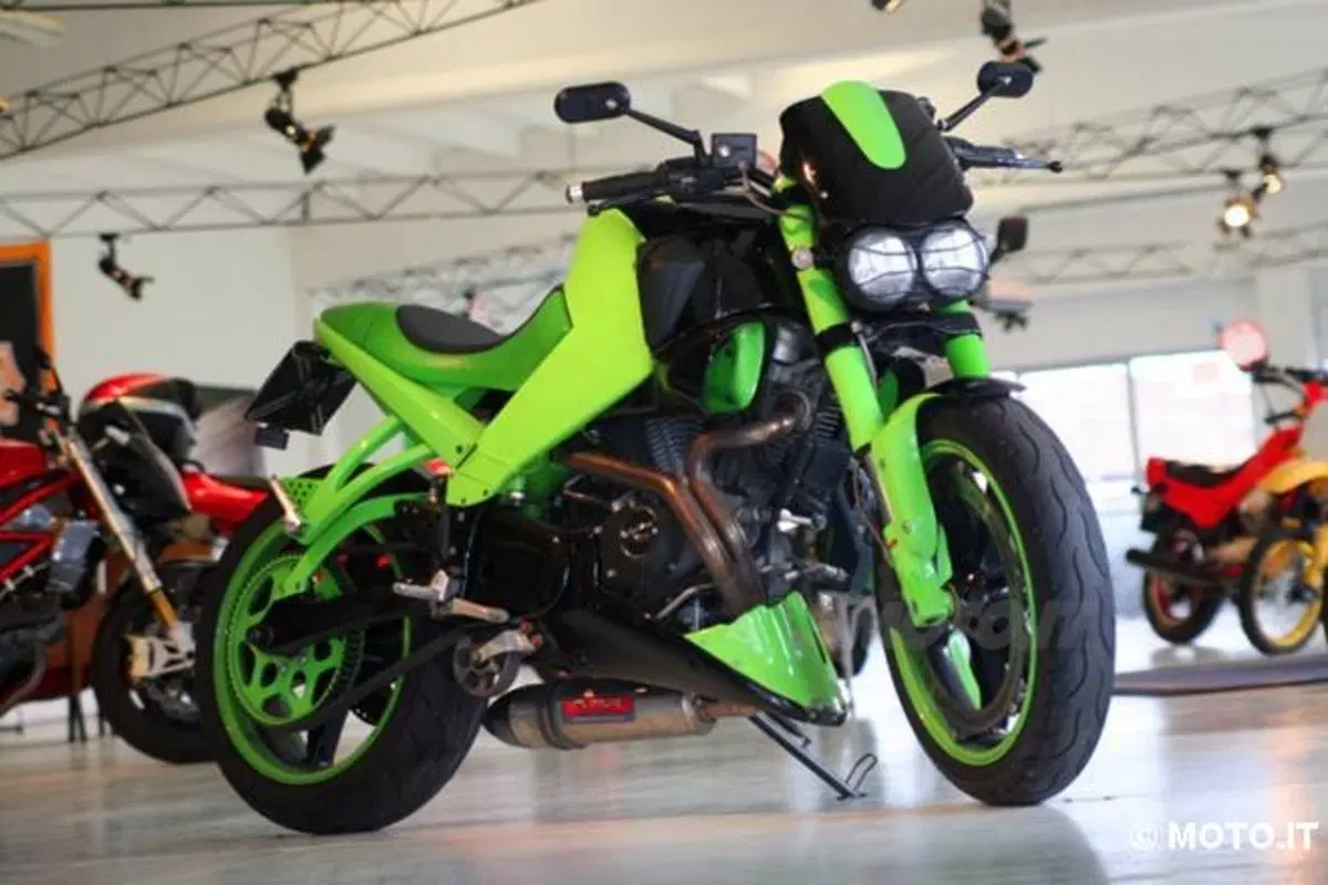 Le Strane di Moto.it: Buell XB9SX Acida (2)
