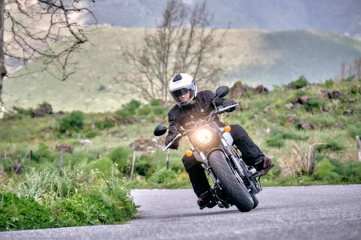 Metzeler Cruisetec, gli pneumatici per le Power Cruiser