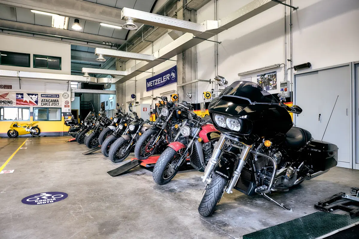 Metzeler Cruisetec, gli pneumatici per le Power Cruiser (16)