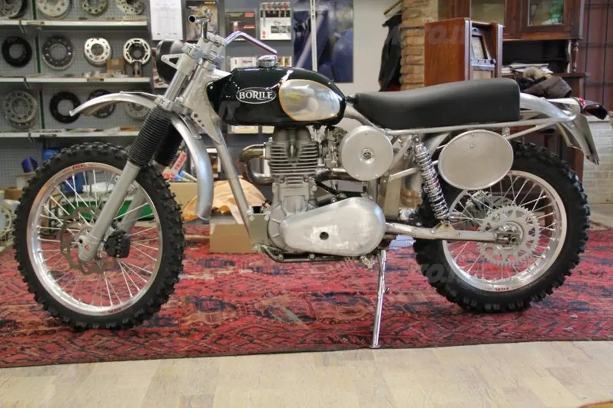 Borile B500Ricky, la scrambler per gli sceicchi (2)