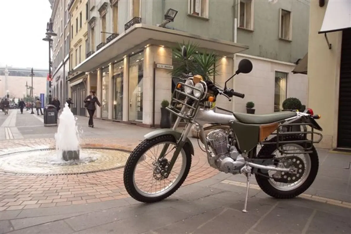 Borile B500Ricky, la scrambler per gli sceicchi (8)