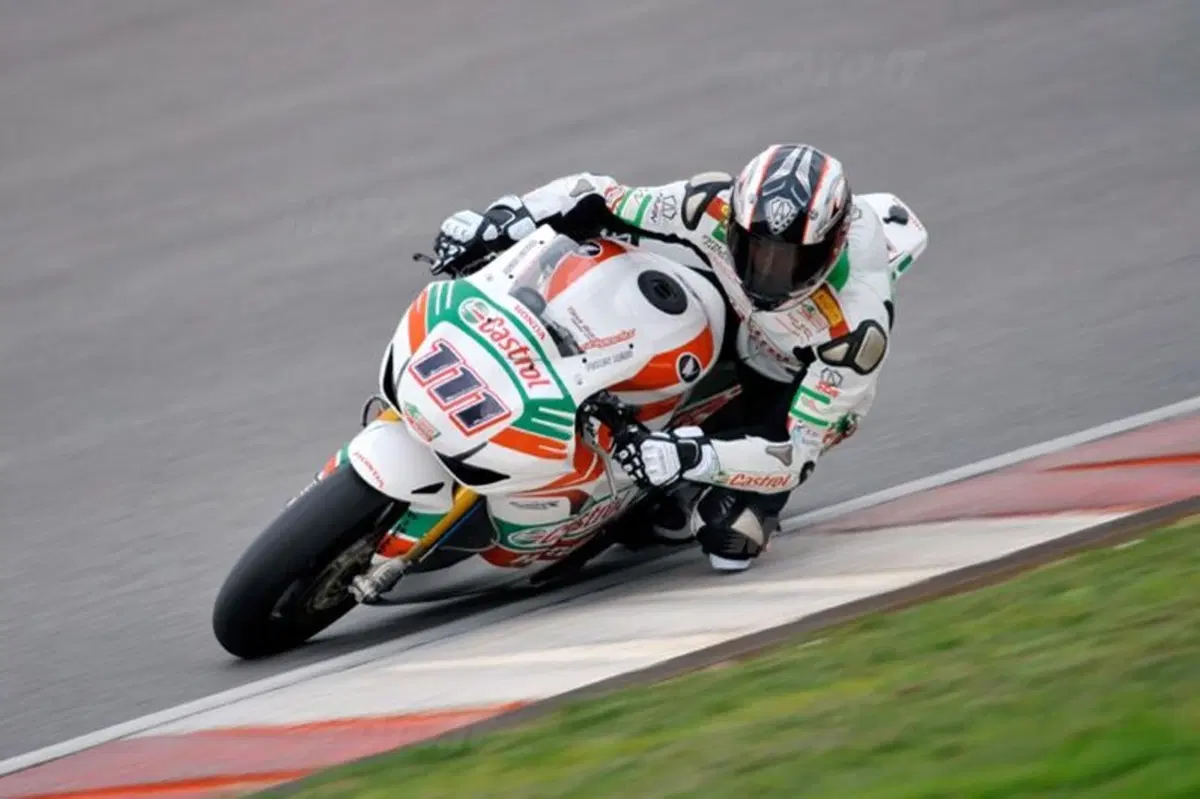 La pioggia rovina l’ultima sessione di prove SBK a Portimao (9)