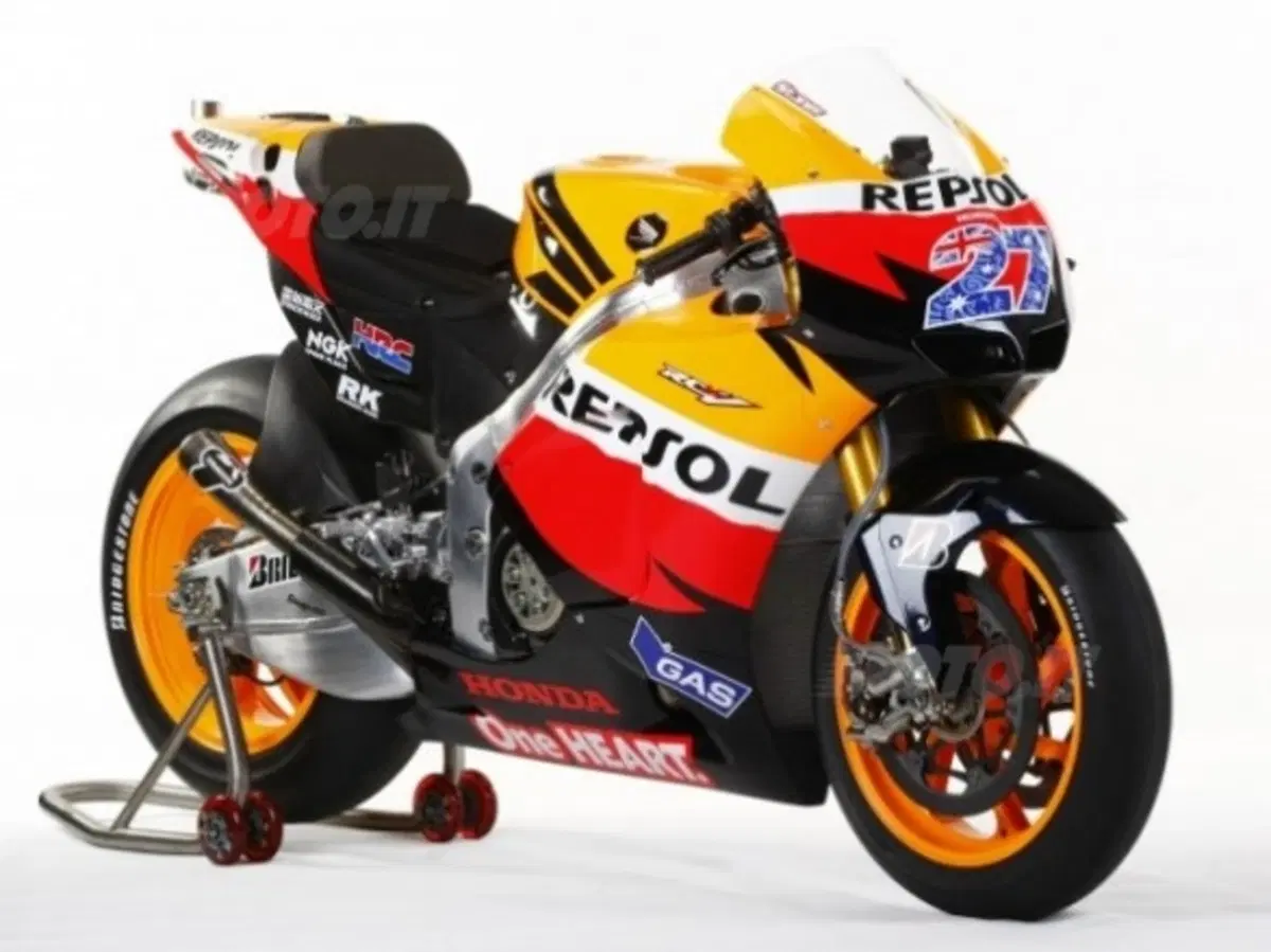 Casey Stoner svela la sua Honda RC212V (4)