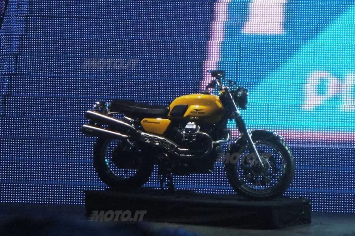 Moto Guzzi:  a sorpresa le nuove California e Scrambler (7)
