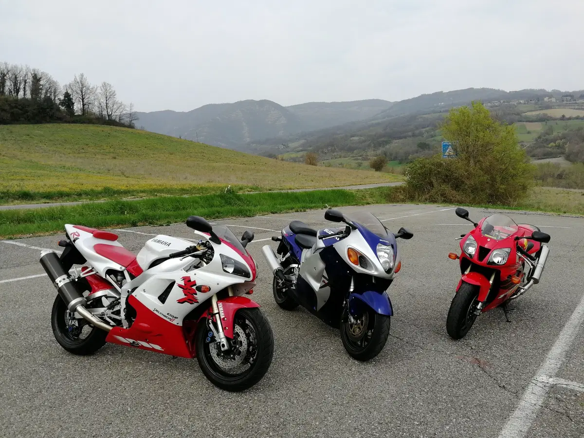 Yamaha R1 1998: test Youngtimer (8)