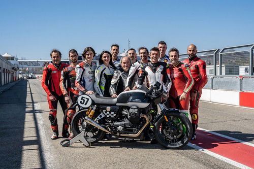 A Varano la prima del Trofeo Moto Guzzi Fast Endurance (2)