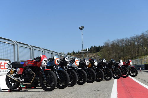 A Varano la prima del Trofeo Moto Guzzi Fast Endurance (3)