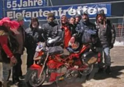 CR&amp;S: Vun all'Elefantentreffen