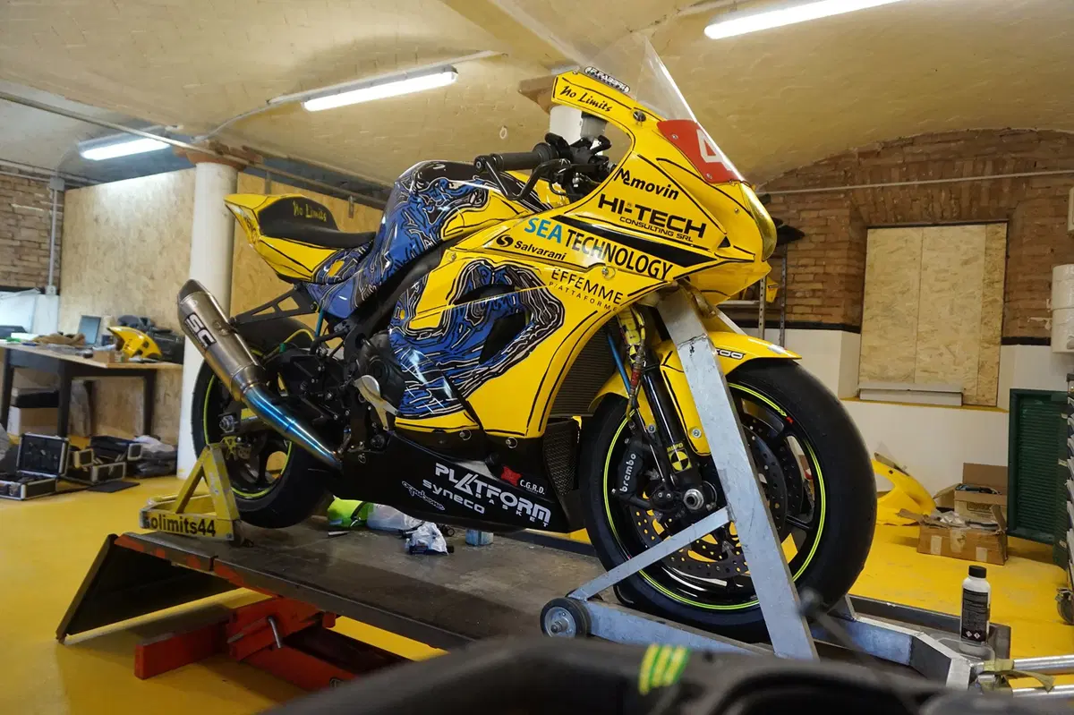 Arte e velocità nella presentazione del team No Limits  (17)