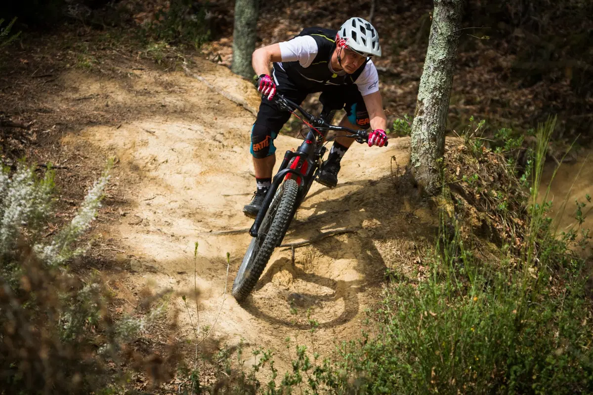 Thok Mig-R. Video-test e review (5)