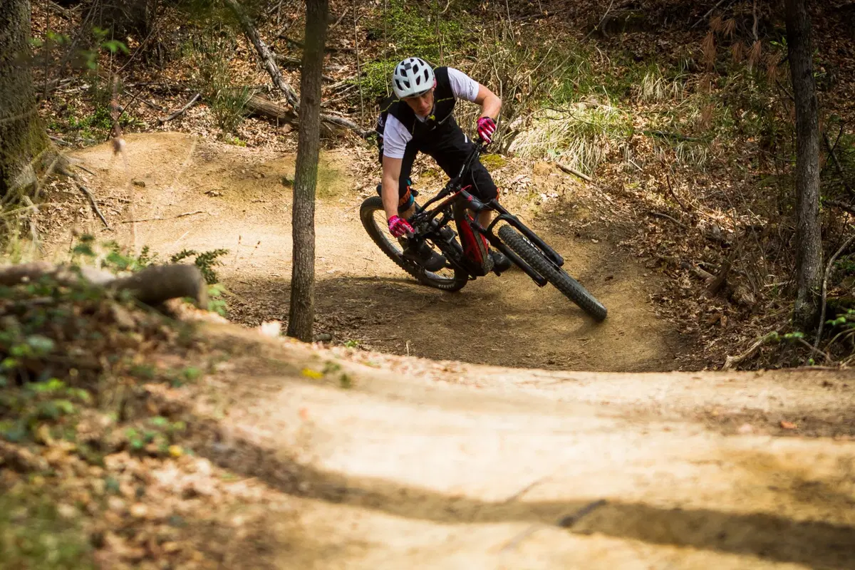 Thok Mig-R. Video-test e review (7)