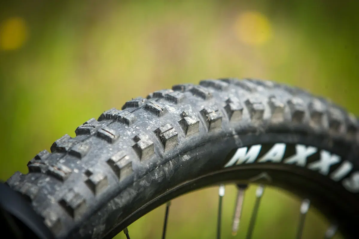 Thok Mig-R. Video-test e review (16)