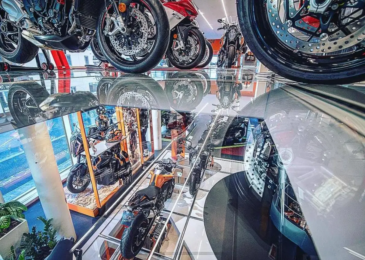 Fani Motors: da oltre 40 anni al servizio del motociclista (3)