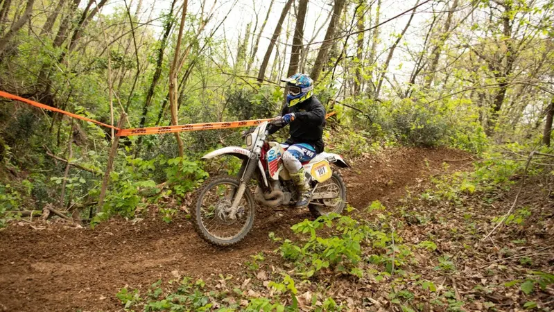 Trofeo Enduro KTM: una youngtimer domina la seconda prova a Manzano!