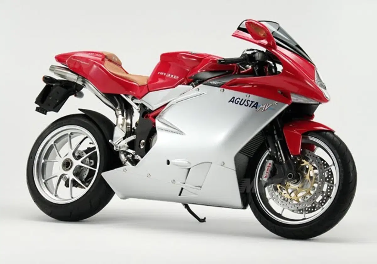 MV Agusta F4 1078 RR 312 Edizione Finale (11)