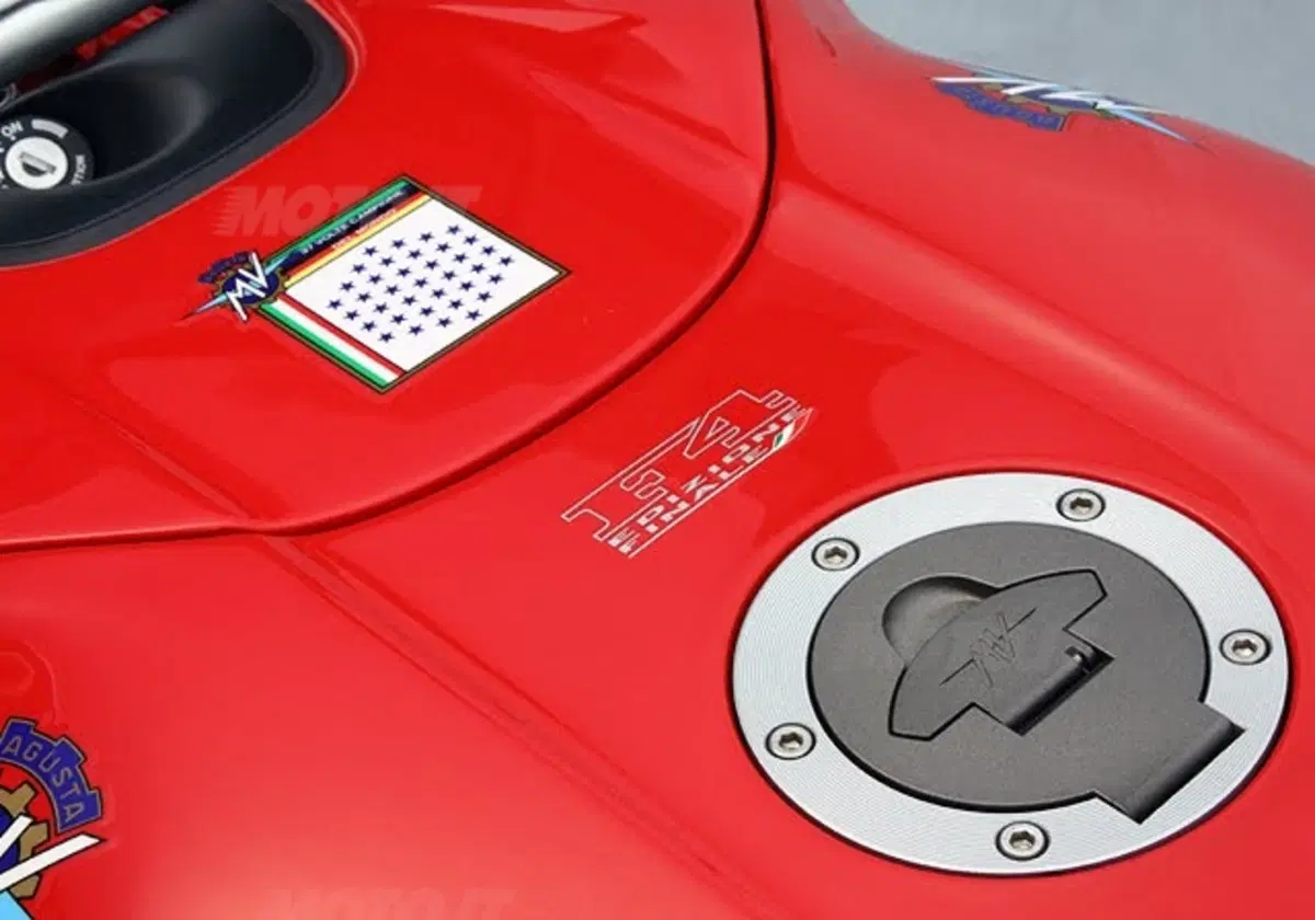 MV Agusta F4 1078 RR 312 Edizione Finale (18)