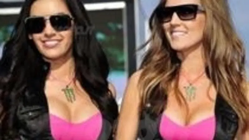 Le Girls pi&ugrave; belle del Supercross di Anaheim II