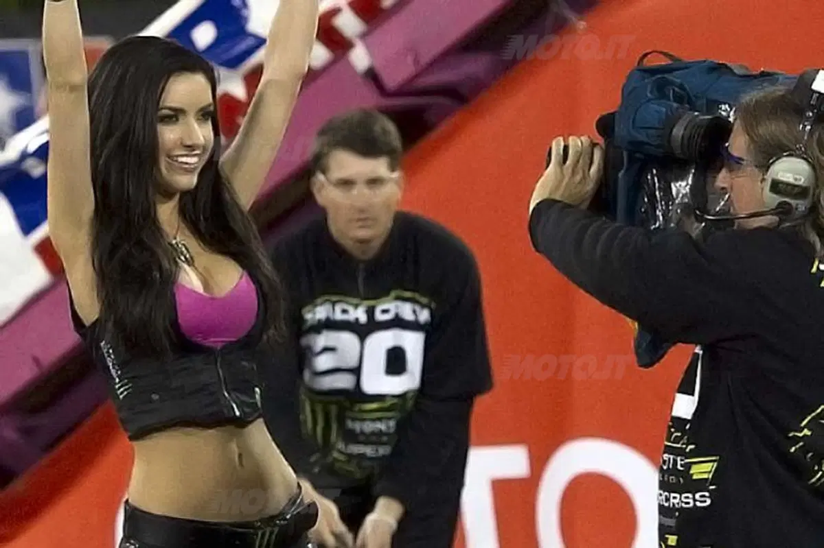 Le Girls più belle del Supercross di Anaheim II (4)