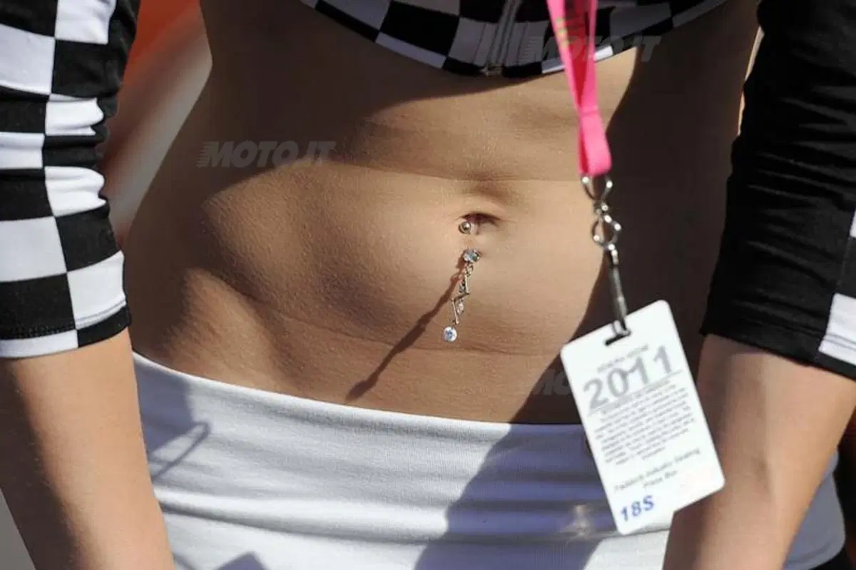 Le Girls più belle del Supercross di Anaheim II (7)