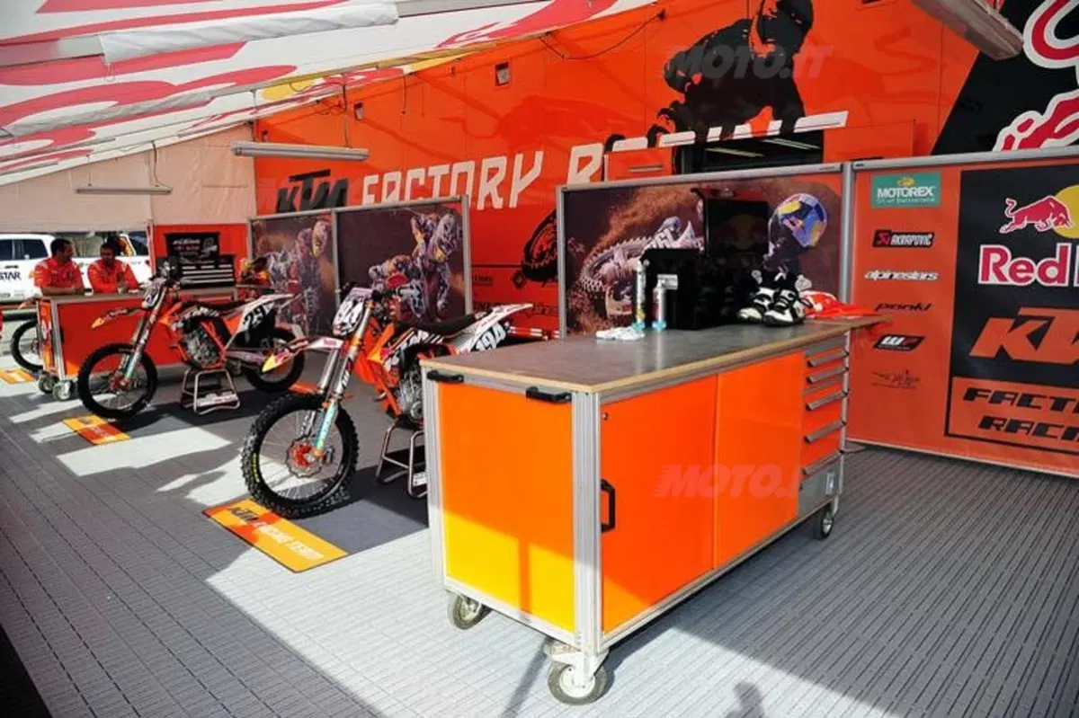 Le Girls più belle del Supercross di Anaheim II (26)