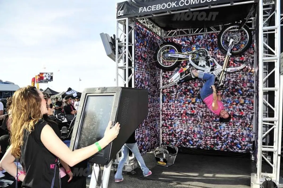 Le Girls più belle del Supercross di Anaheim II (35)