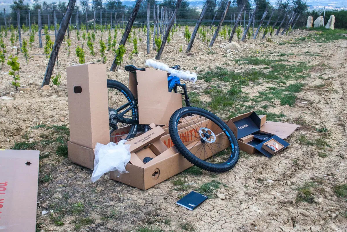 Unboxing and build: Canyon Neuron:ON 7.0. Quanto ci vuole a montare un'eBike? (4)