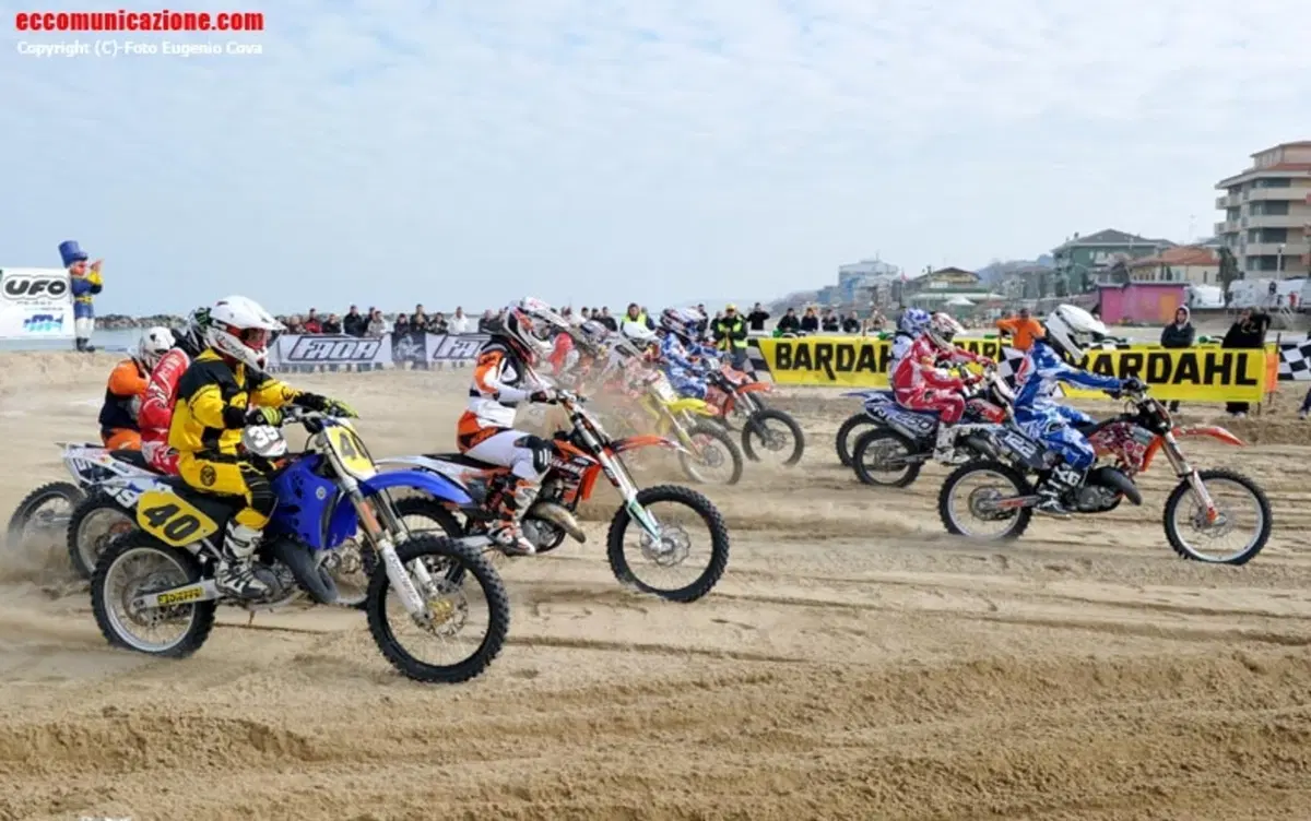 Grande spettacolo agli Internazionali Supermarecross a Francavilla (14)