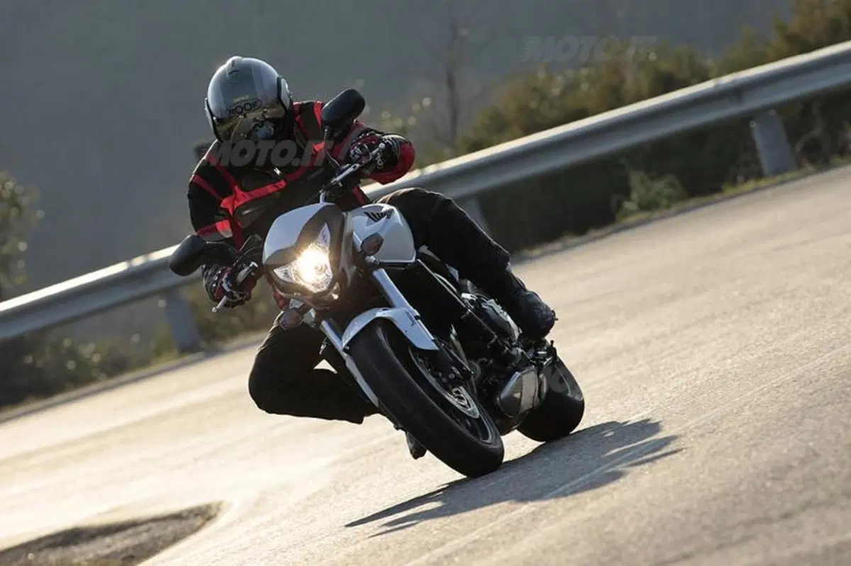 Honda Hornet 600   (7)