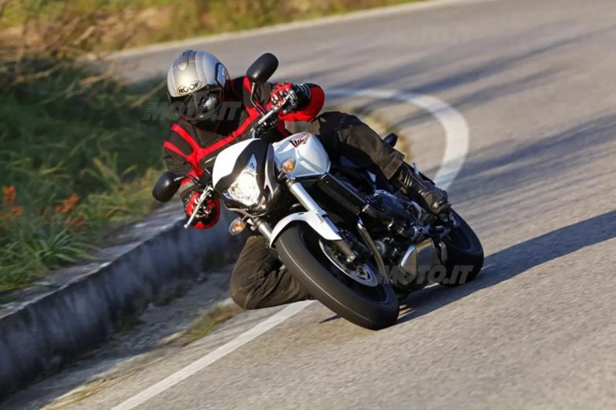 Honda Hornet 600   (11)