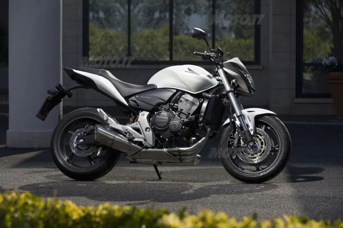 Honda Hornet 600   (19)