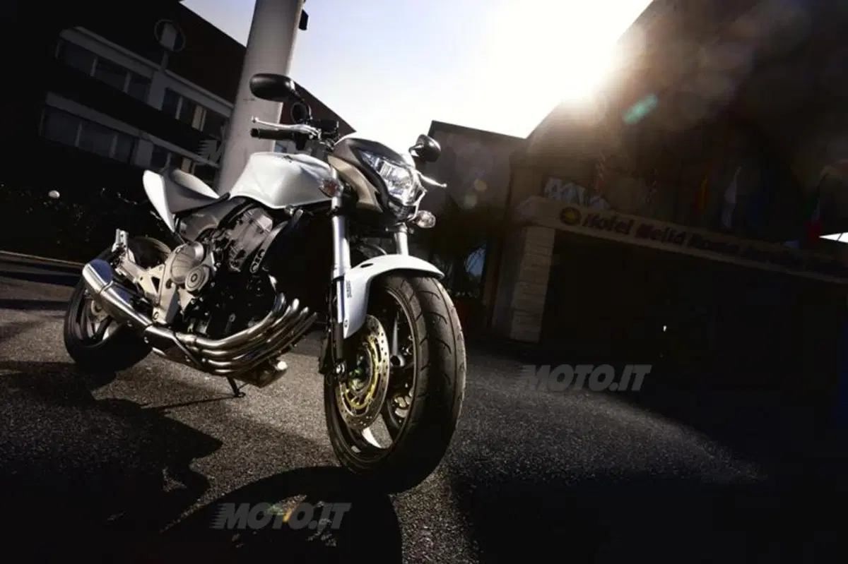 Honda Hornet 600   (20)