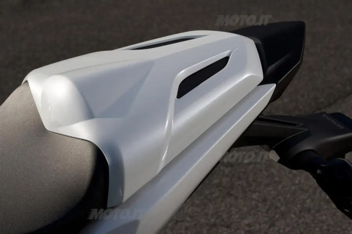 Honda Hornet 600   (35)