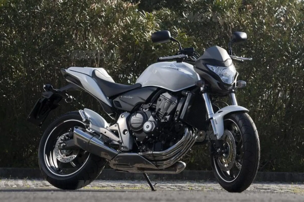 Honda Hornet 600   (43)